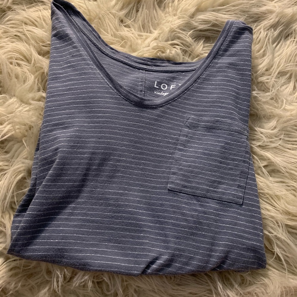 Ann Taylor t-shirt